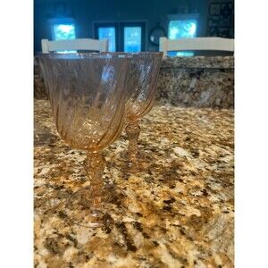 Set of 3 vintage Arcoroc Lumiroc Rosaline Pink glasses